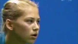 Anna Kournikova vs Elena Dementieva 2002 Tokyo Highlights [upl. by Tiff86]