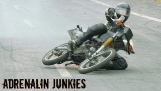 Motorrad Unfall Stunt  Adrenalin Junkies 42 [upl. by Thebault903]