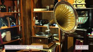 Antique His Masters Voice Horn Gramophone in Excellent Condition Great Britain 190510 [upl. by Elbam]