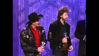 Brooks and Dunn Wins Single of the Year For quotBoot Scootin Boogiequot  ACM Awards 1993 [upl. by Anhavas894]