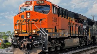 BNSF 3834 Leads A Manifest Train At Lockland Ohio [upl. by Manny]