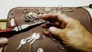 HOW TO REPAIR SPREADED KEY RINGS [upl. by Ecniv]