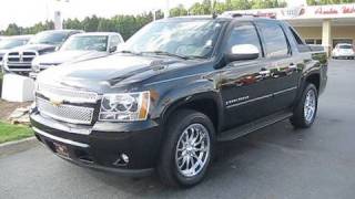 2007 Chevrolet Avalanche LTZ Start Up Engine and In Depth Tour [upl. by Inhoj]