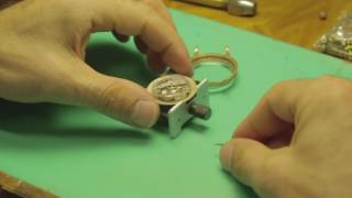 Tutoriel Horlogerie  Comment changer une couronne [upl. by Ssew164]