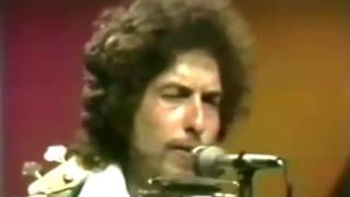 Bob Dylan  Hurricane 1975 Live [upl. by Hnamik]