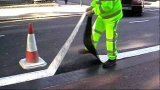 3M™ Road Markings  3M™ Stamark™ Temporary Road Marking Tape Series A710SD [upl. by Aicelet]